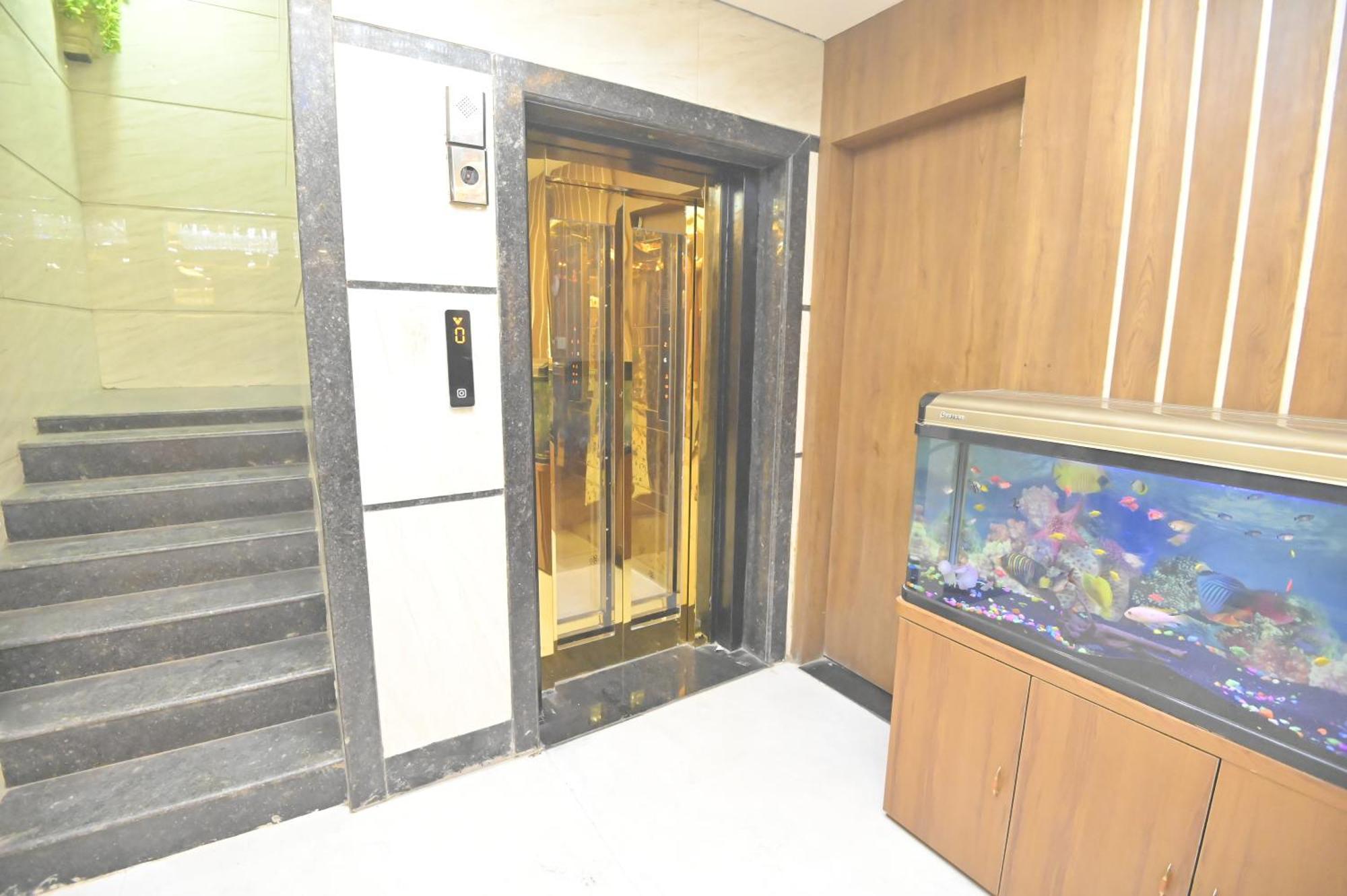 Hotel JK palace Prayagraj Exterior foto
