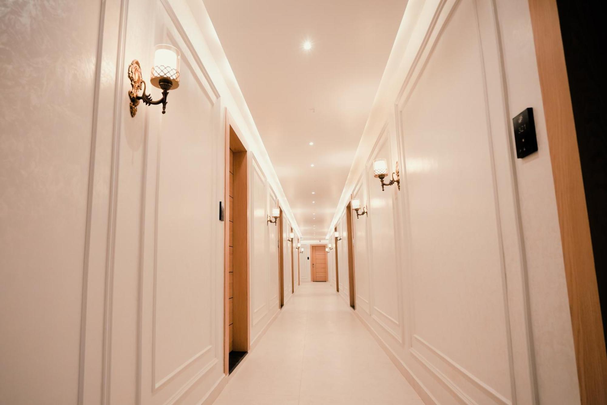 Hotel JK palace Prayagraj Exterior foto