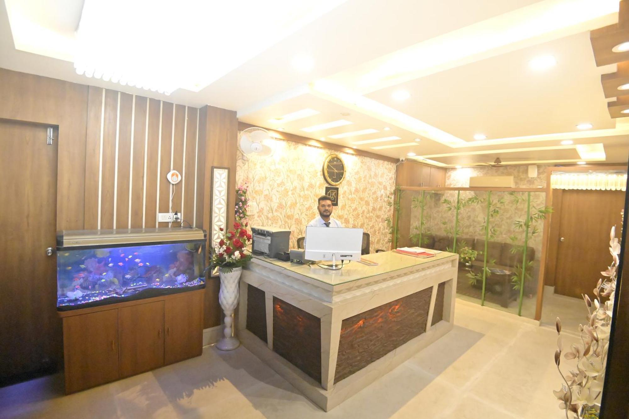 Hotel JK palace Prayagraj Exterior foto