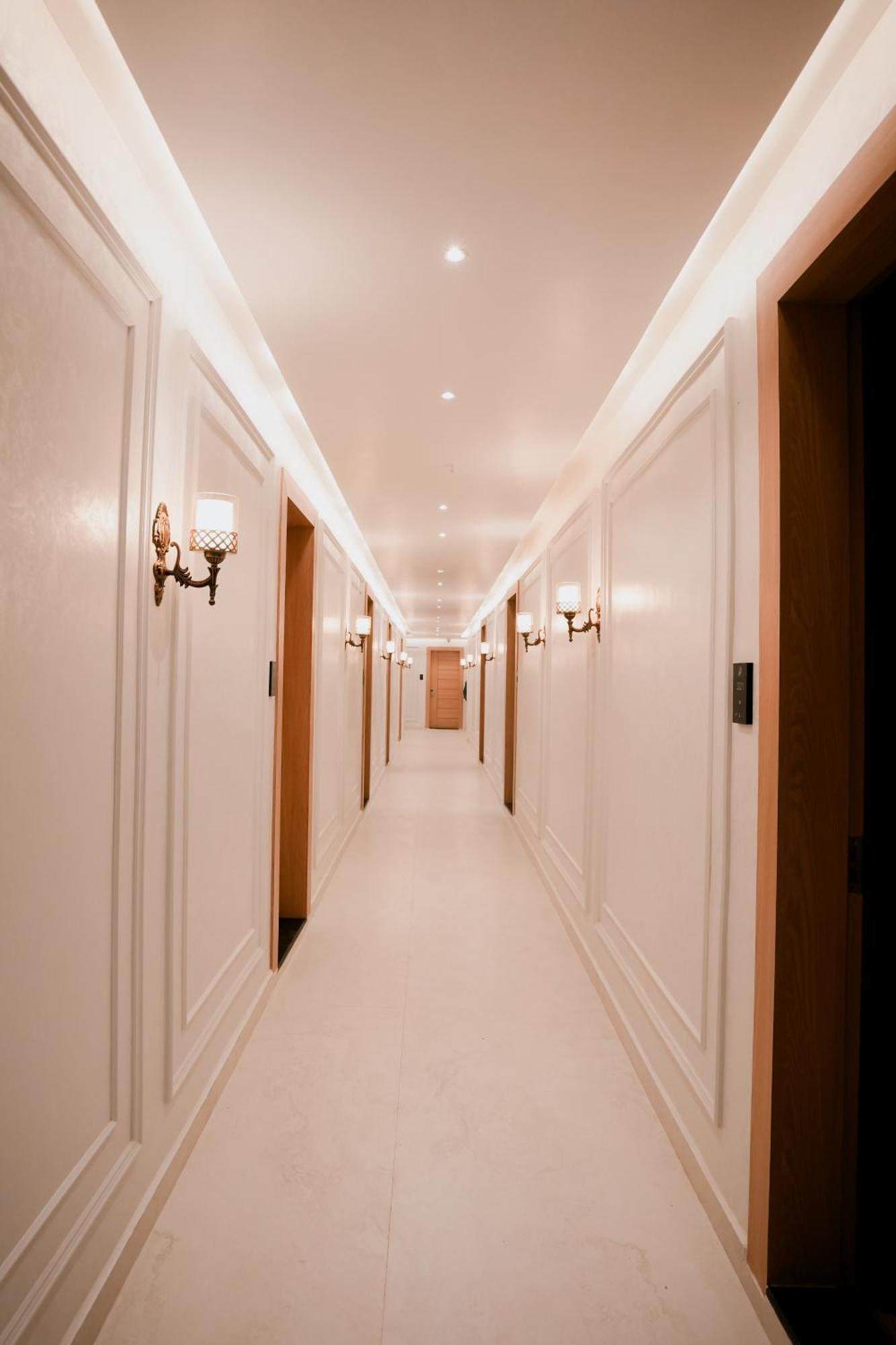 Hotel JK palace Prayagraj Exterior foto
